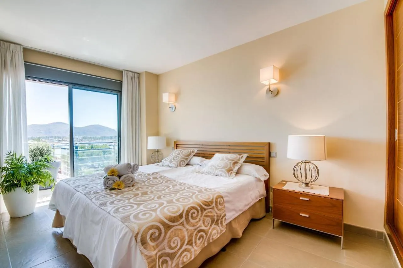 Ideal Property Mallorca - Portobello Port d'Alcúdia 0*,